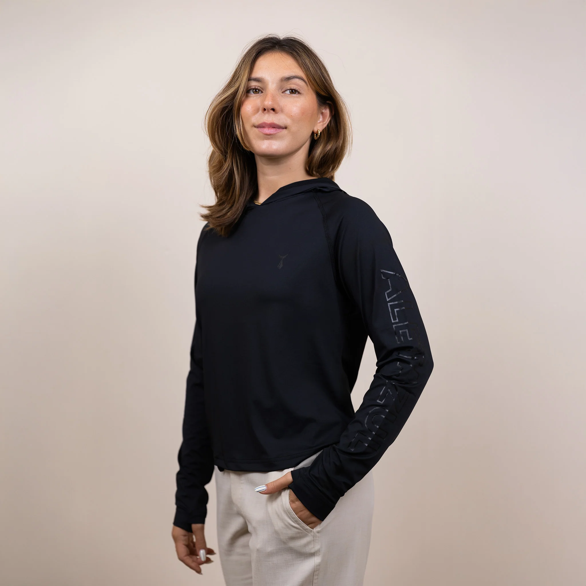 Cropped Hooded Sunshirt - Image 29