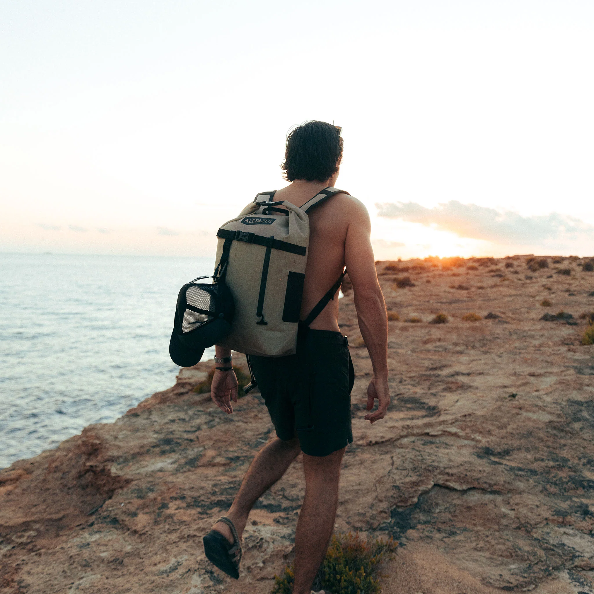 DryBackpack - Image 17