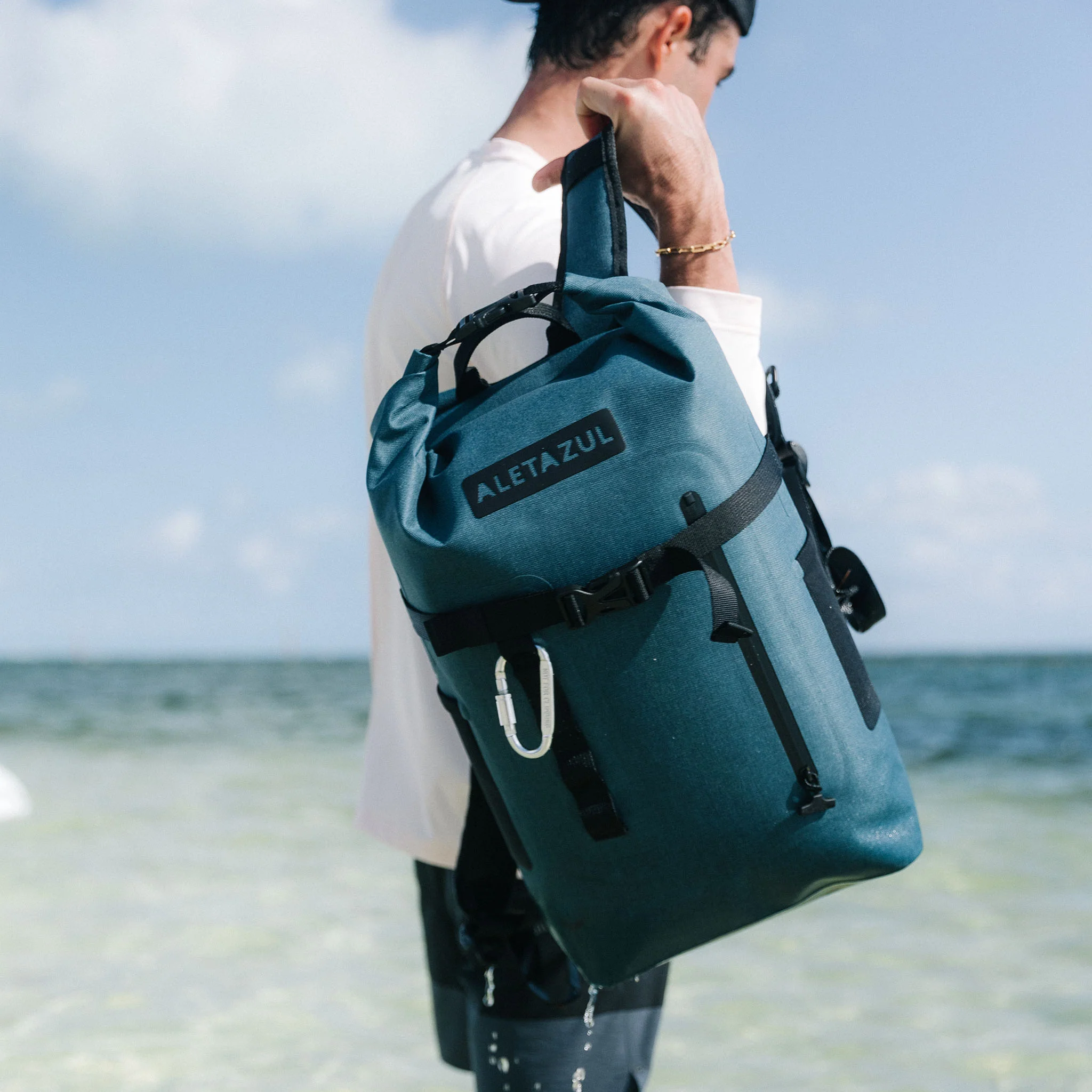 DryBackpack - Image 36