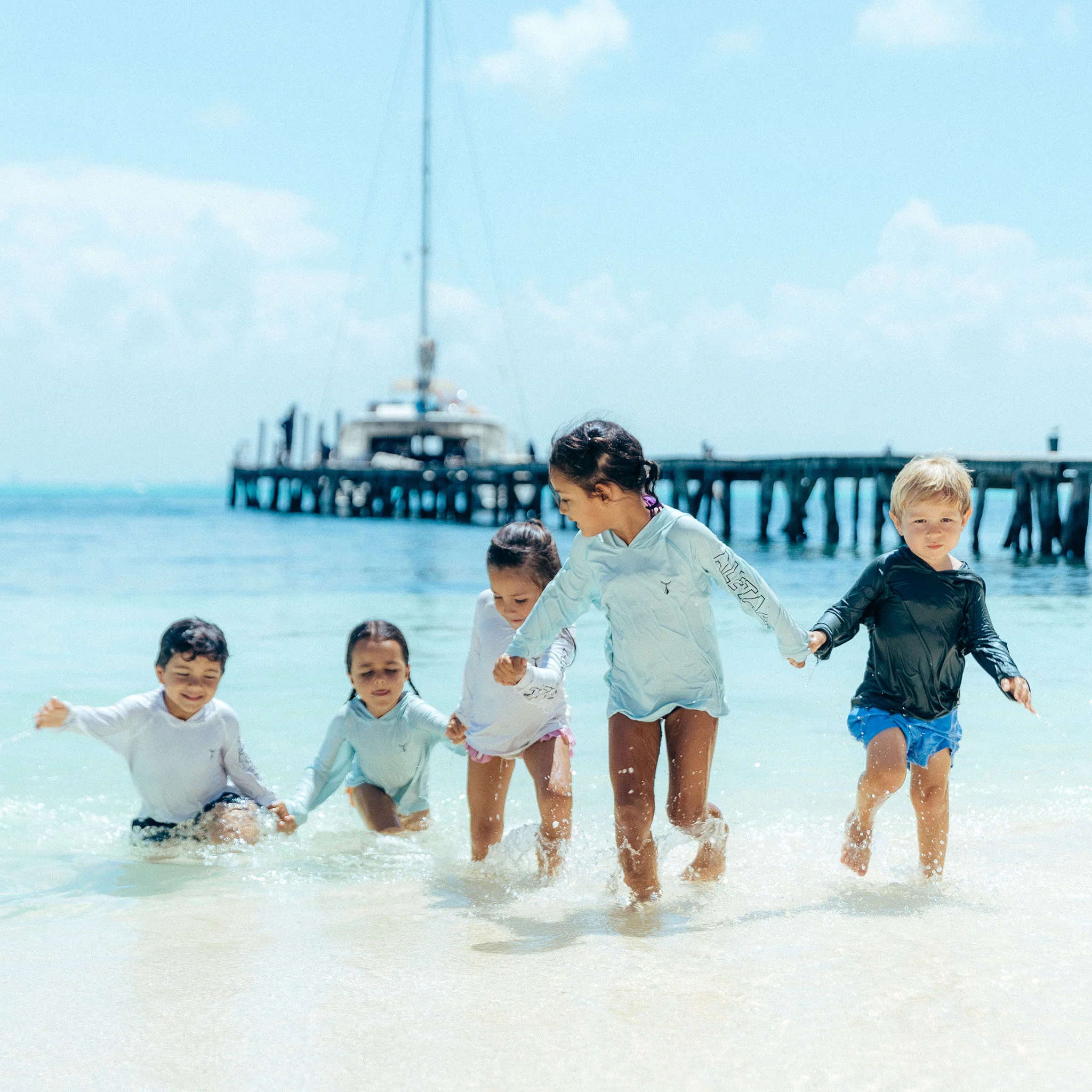 Hooded Sunshirt Kids - Image 21