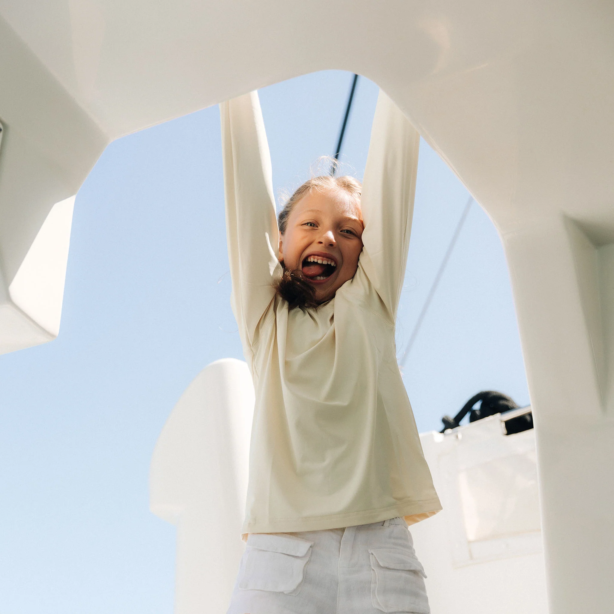 Hooded Sunshirt Kids - Image 23